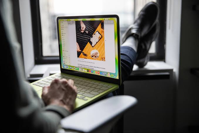 macbook neo 5